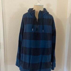 North Face Women’s Half Zip Blue/Black Plaid Pullover (L)